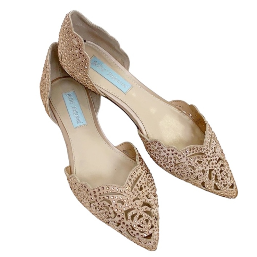 Betsey Johnson Lucy blush satin rhinestone flats size 8.5